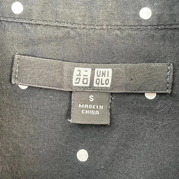 Uniqlo Womens Small Black White Polka Dot Button Up Shirt Long Sleeve Top Blouse - Picture 6 of 6